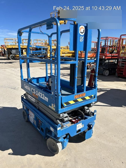 2022 GENIE GS-1432