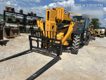 2023 JCB 510-56