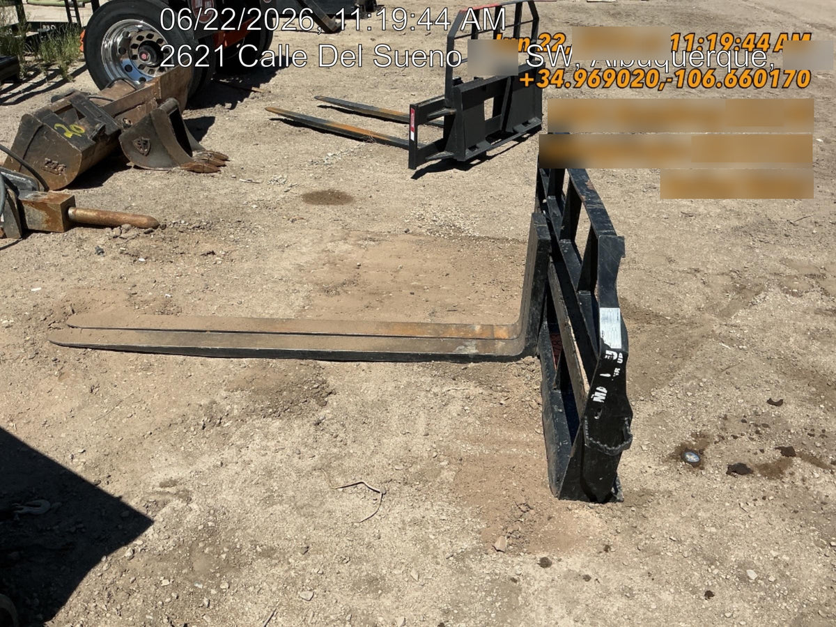 2023 ARROW MATERIAL HANDLING 72" Pallet Forks - Arrow