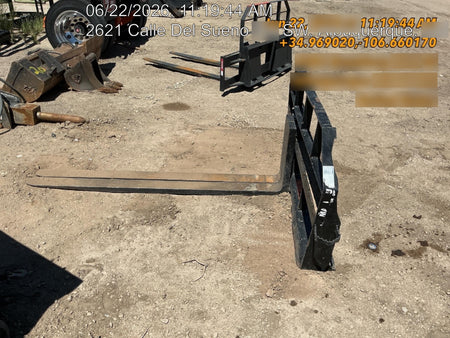 2023 ARROW MATERIAL HANDLING 72" Pallet Forks - Arrow