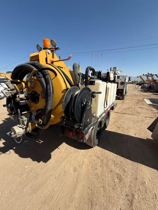 2023 Vac-Tron LP573XDT T4 Koehler Diesel Engine, 500 Gallon Debris Tank, x2 100 Gallon Water Tanks