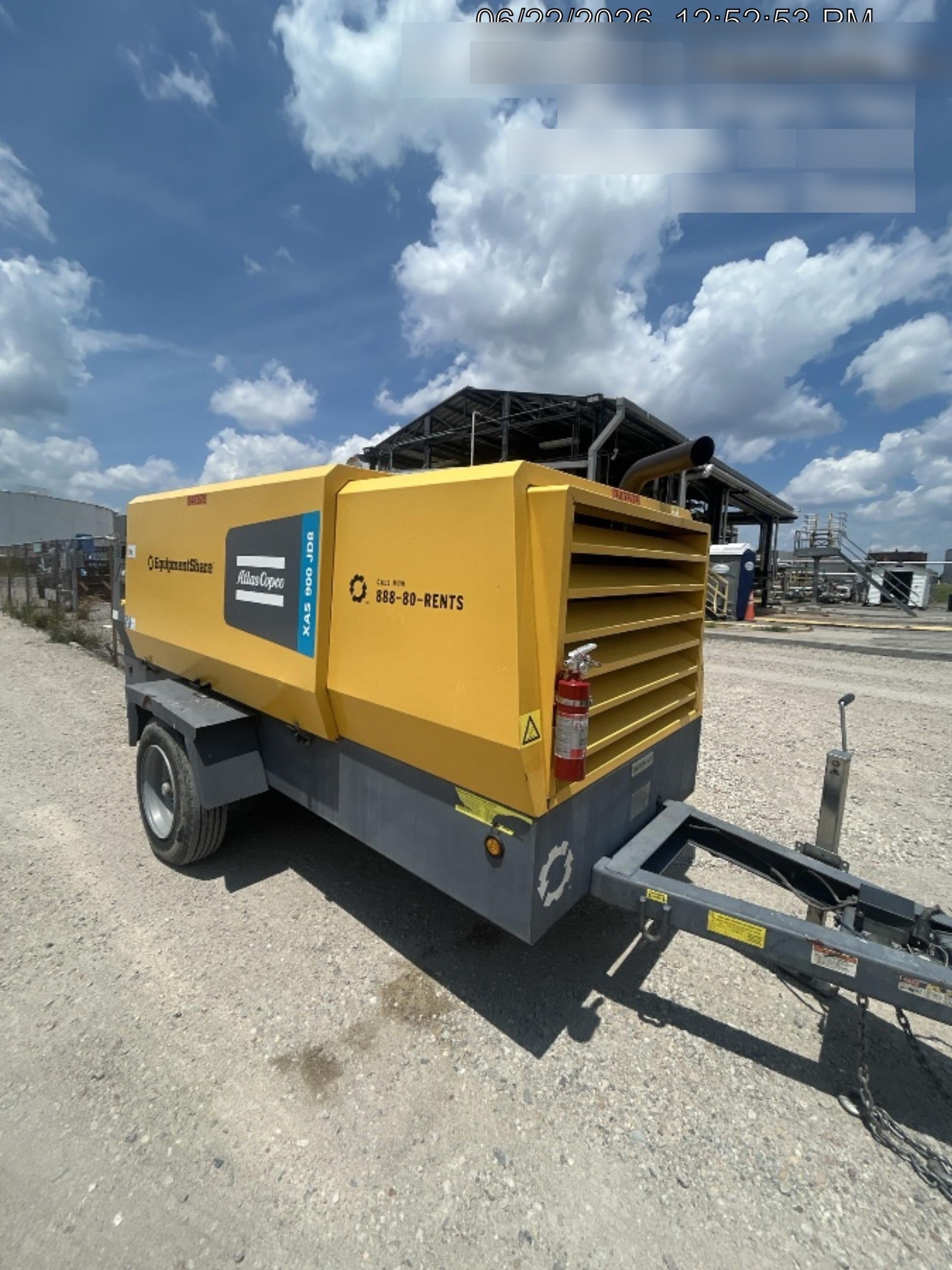 2023 ATLAS COPCO XAS 900