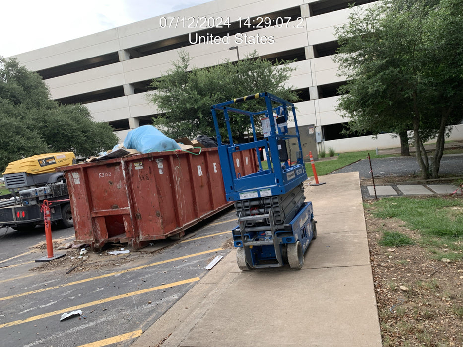 2020 Genie GS-1930 Solid Non Marking Tires, Beacon, Folding rails with half height swing gate