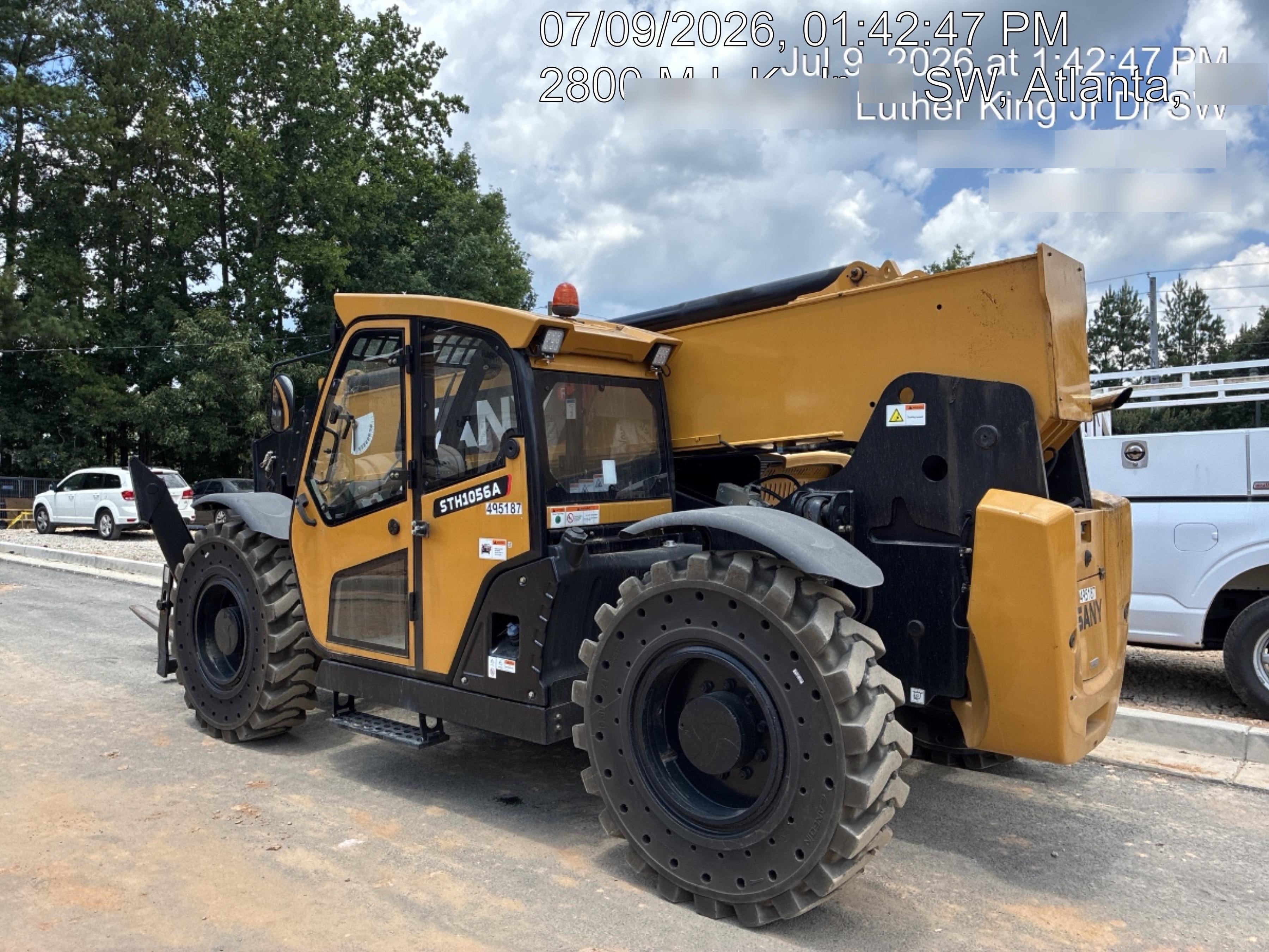 2025 SANY STH1056A