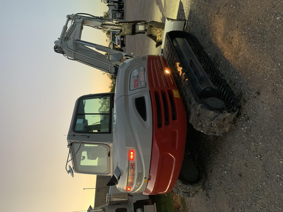 2020 Takeuchi TB290C Cab/Heat/Air, Rubber Tracks, Manual TAG QC
