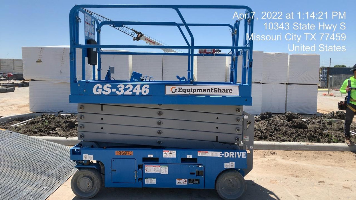 2021 GENIE GS-3246