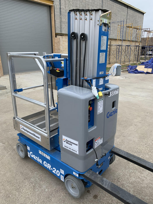2021 GENIE GR-20