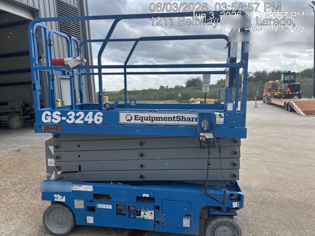 2022 GENIE GS-3246