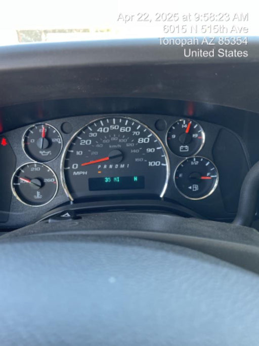 2025 CHEVROLET Express Van - Rental