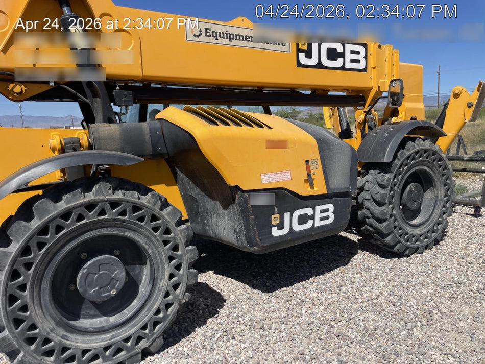 2020 JCB 512-56 Canopy, 74 HP, Solid Tires, STD Worklight, Beacon, Aux Hydraulics, Lifting Eye, Backup Alarm w/66" Carriage, 60" Forks