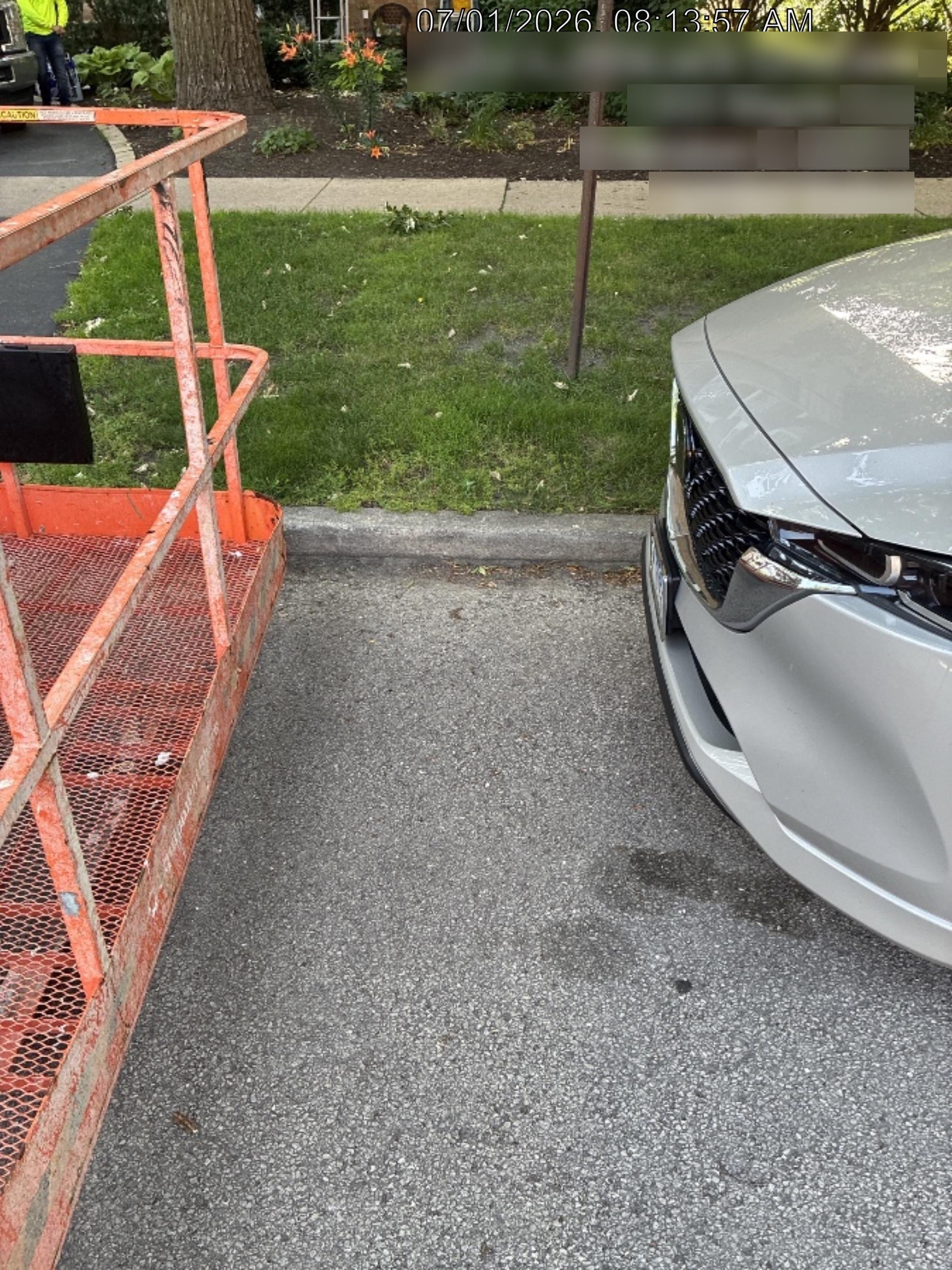 2022 JLG 660SJ