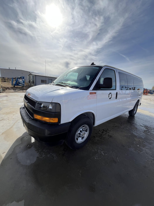 2025 CHEVROLET Express Van - Rental