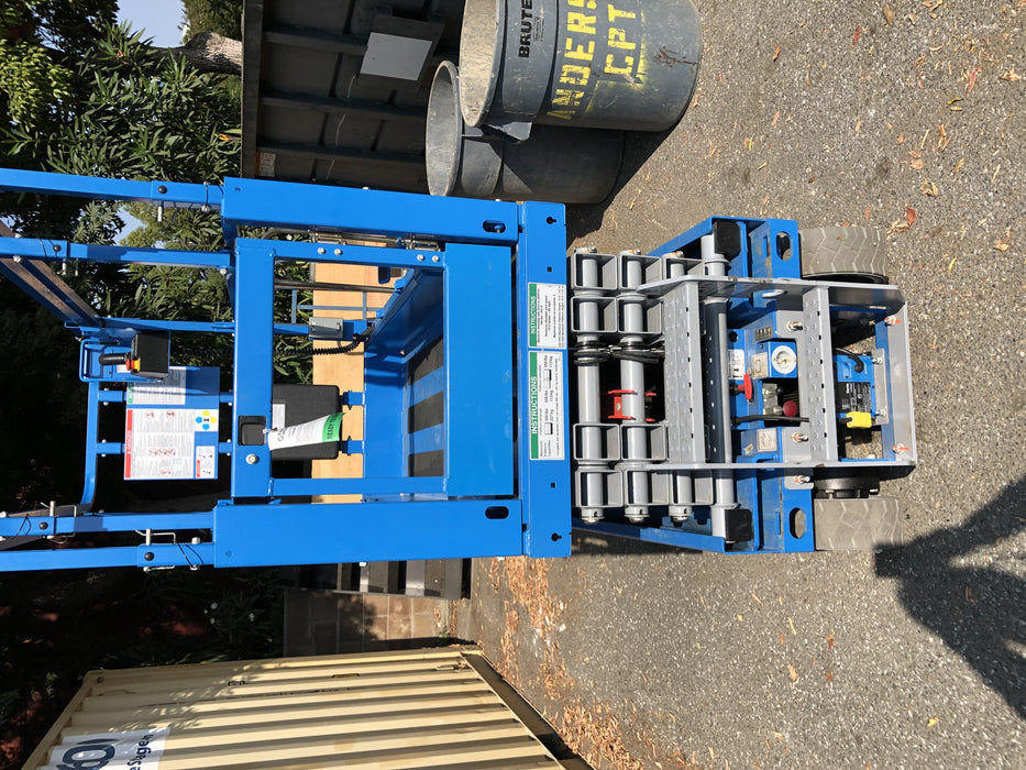 2020 Genie GS-1930 Solid Non Marking Tires, Beacon, Folding rails with half height swing gate, 800W Inverter