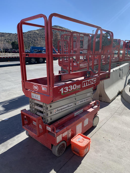 2020 MEC 1330SE Solid NM Tires, Steel Swing out Doors, LCS, Beacon, 900W Invertor