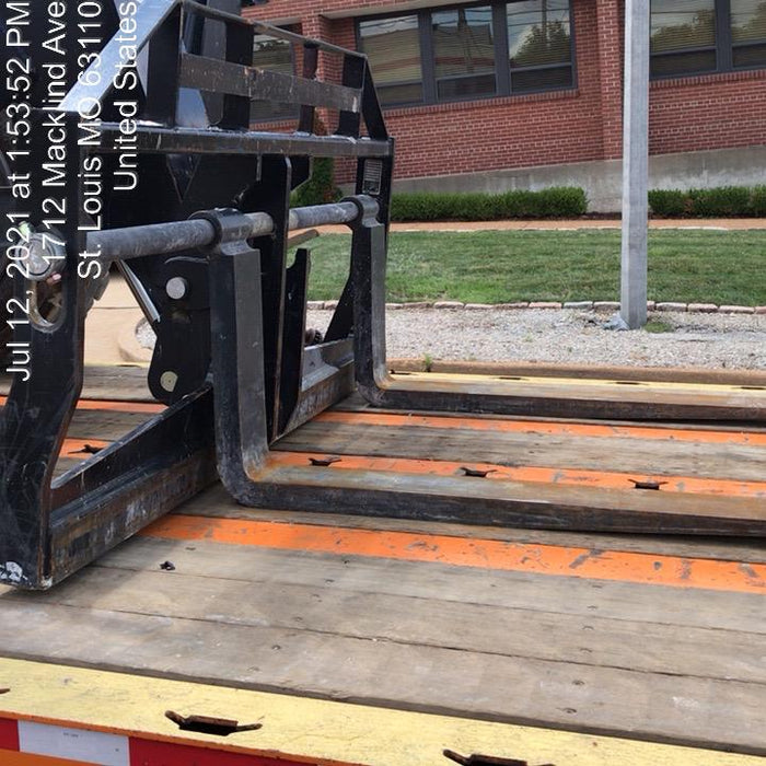 2020 Skytrak 10054 74 Hp, Cab/Heat/Air, FF Tires, Work Lights, Beacon, Aux Hydraulics, Back up Alarm, Lifting Eye, ES Decals