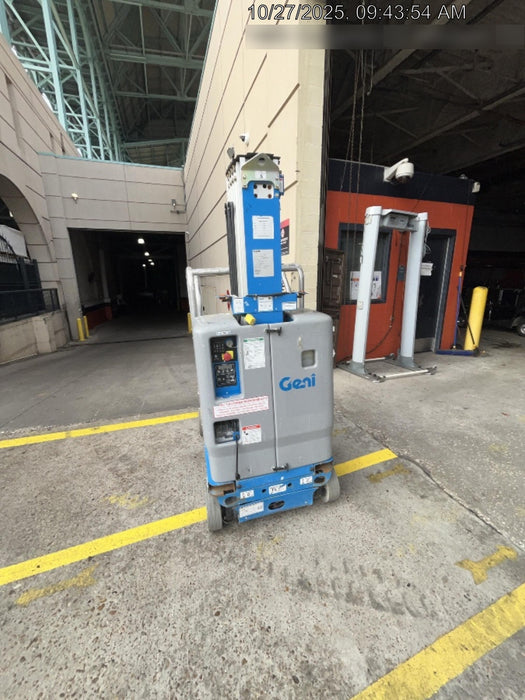 2018 GENIE GR-20