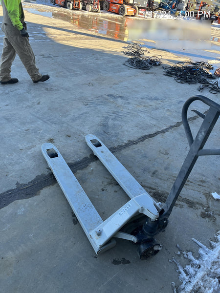 2023 STRONGWAY 4400 lb Pallet Jack