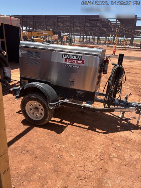 2019 Lincoln Electric Vantage 322 Welder Ready-Pak 3, Two wheel trailer, Fender and Light kit, Cable Rack