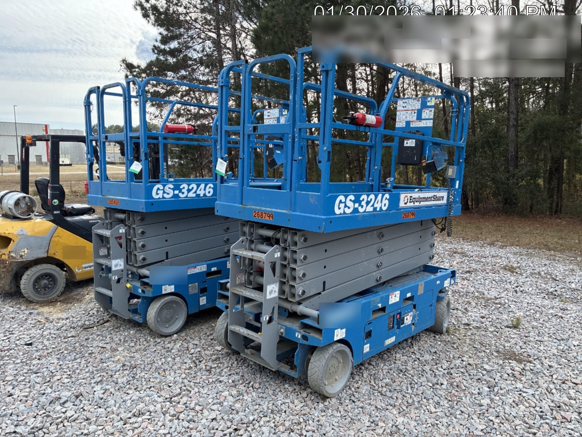 2022 GENIE GS-3246