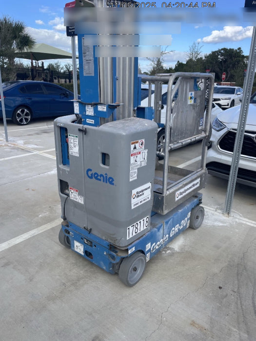 2021 GENIE GR-20
