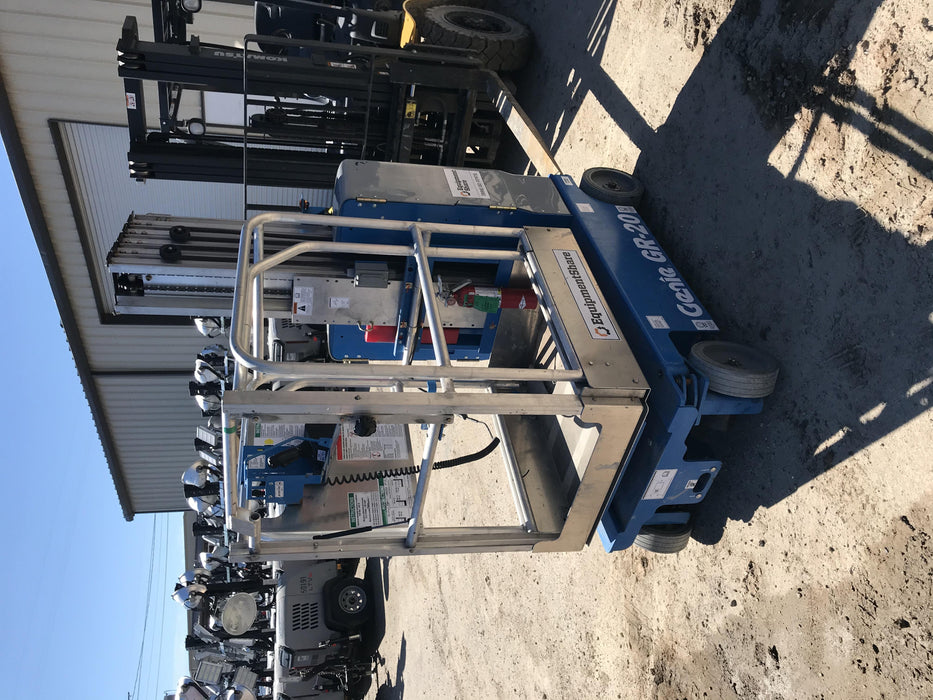 2019 GENIE GR-20