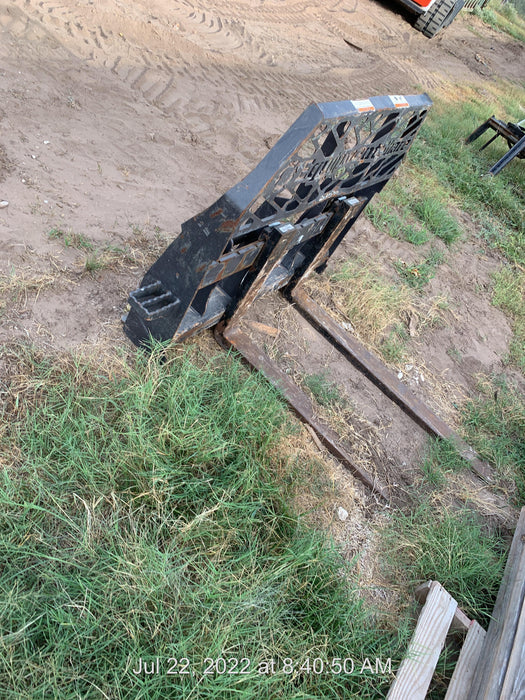 2020 PALADIN 48" Pallet Forks - Paladin
