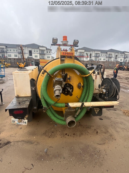 2021 VAC-TRON LP573XDT