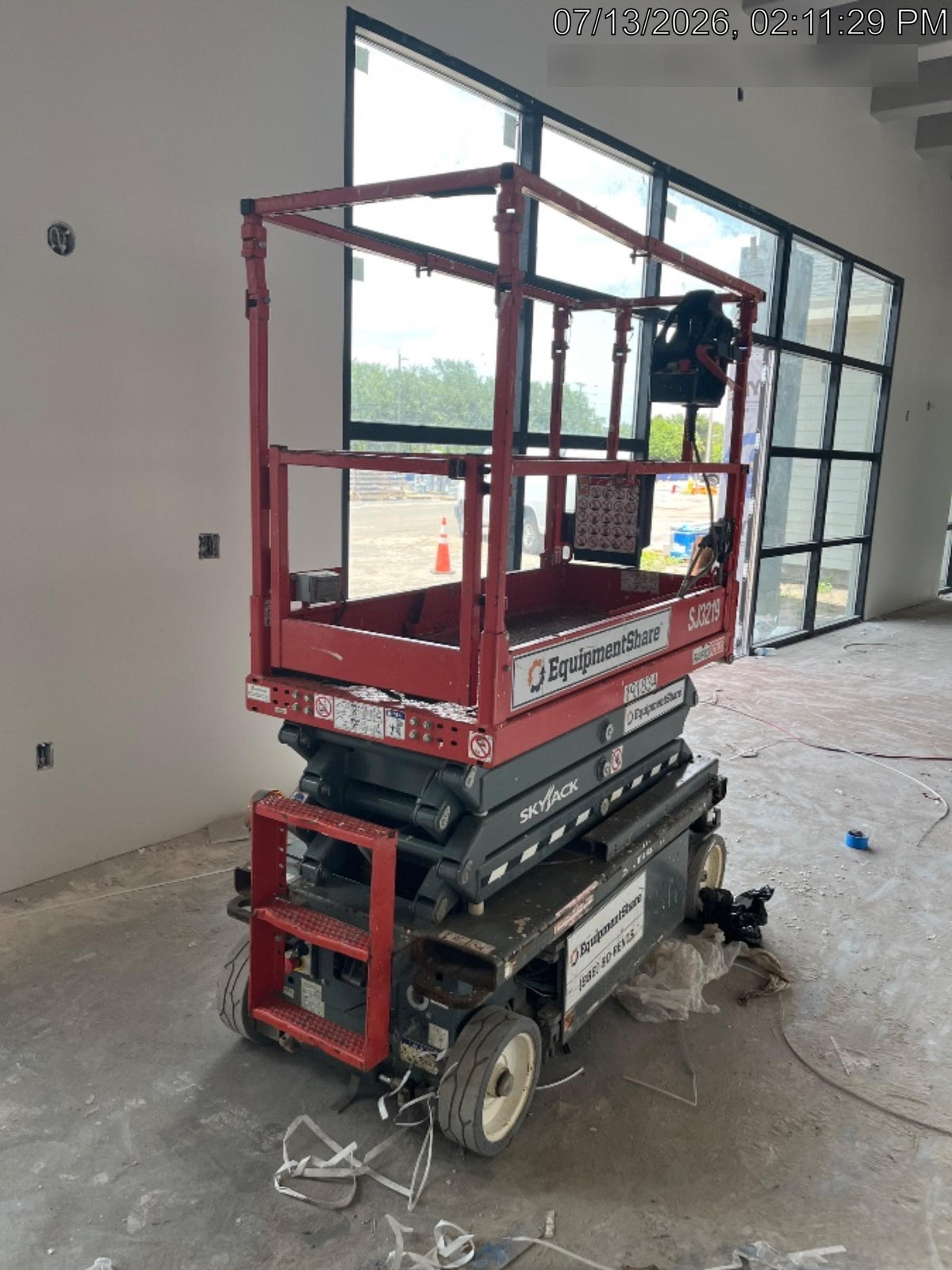 2021 SKYJACK SJ3219