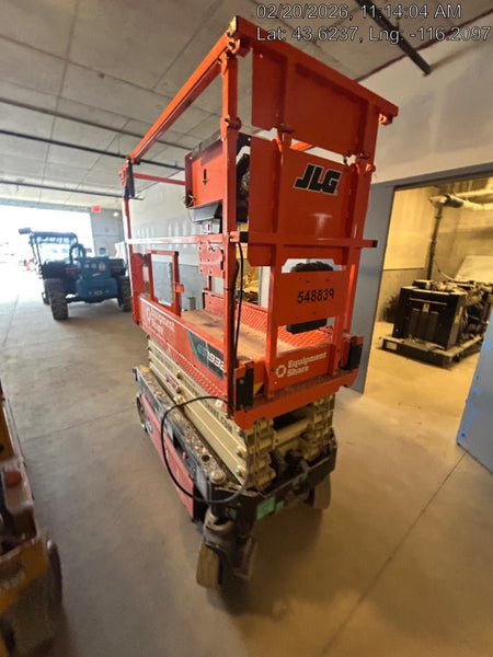 2025 JLG ES1932