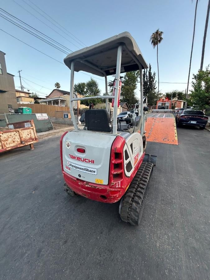 2023 TAKEUCHI TB216R