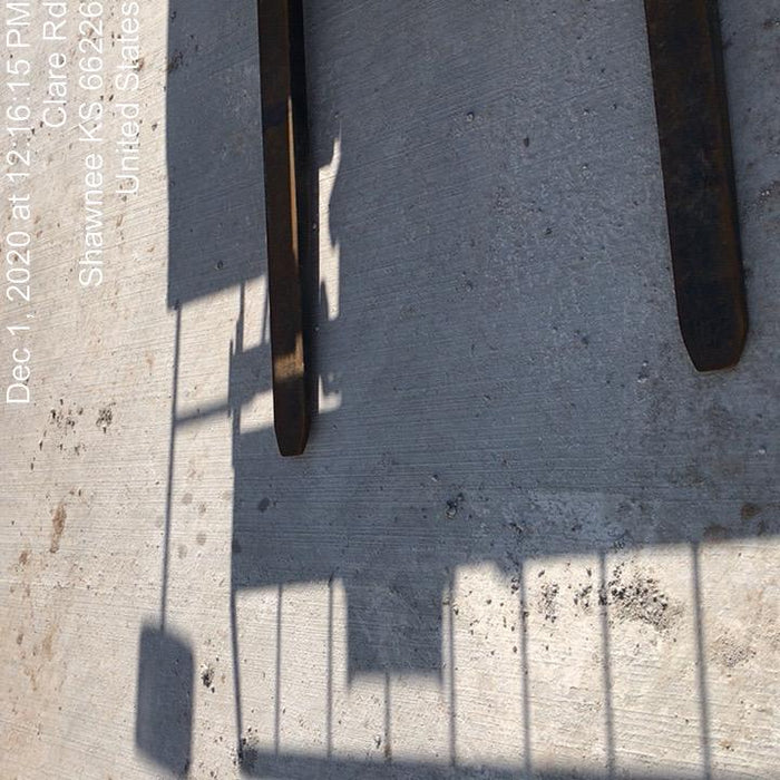 2020 Genie GTH-5519 Cab/Heat/Air, Solid Tires, Work Lights, Beacon, Aux Hydraulics, Back up Alarm