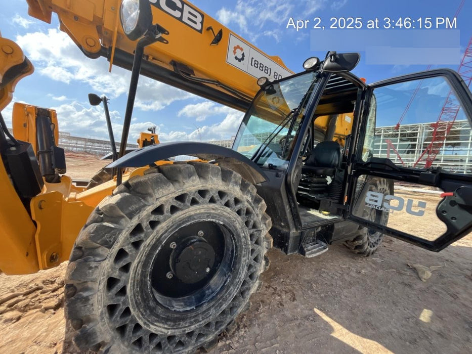 2023 JCB 514-56