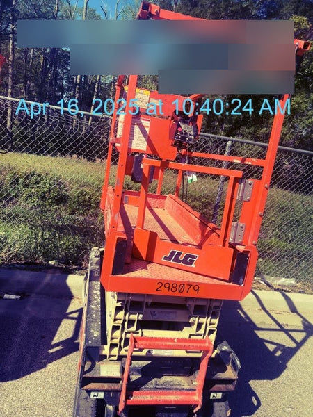 2023 JLG ES1932