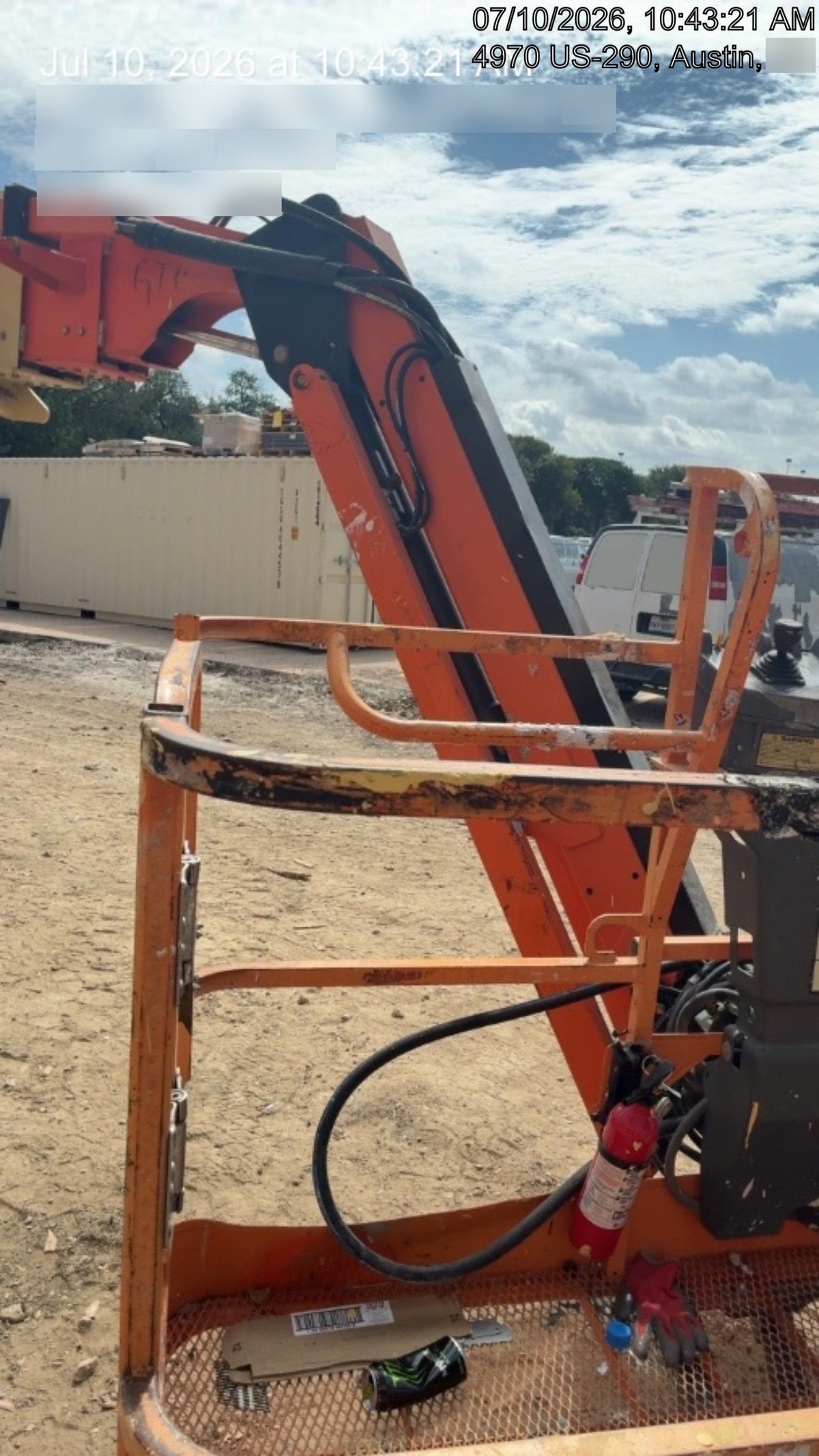 2019 JLG 660SJ