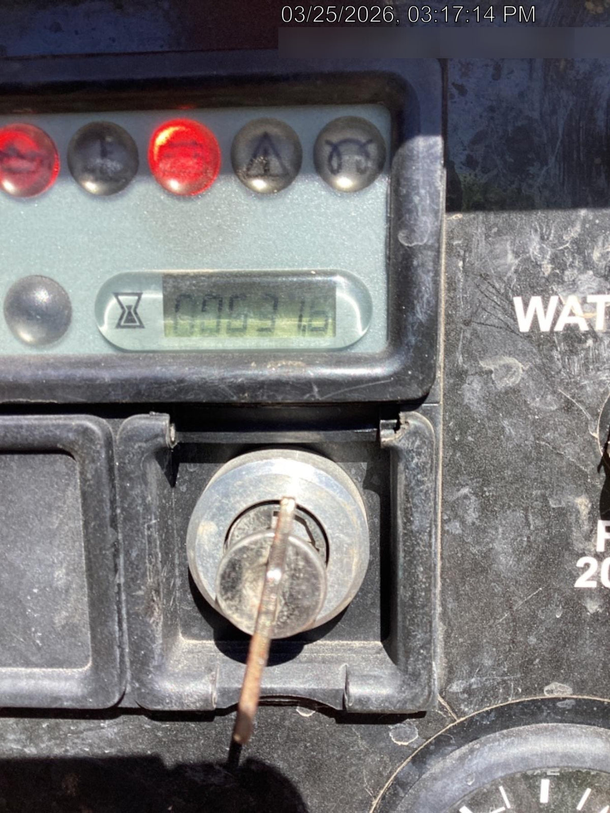 2022 Vac-Tron LP573XDT T4 Koehler Diesel Engine, 500 Gallon Debris Tank, x2 100 Gallon Water Tanks