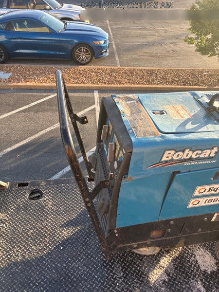2018 Miller Electric BOBCAT 250 250 amp Propane Welder, Standard w/Running Gear, Bracket,