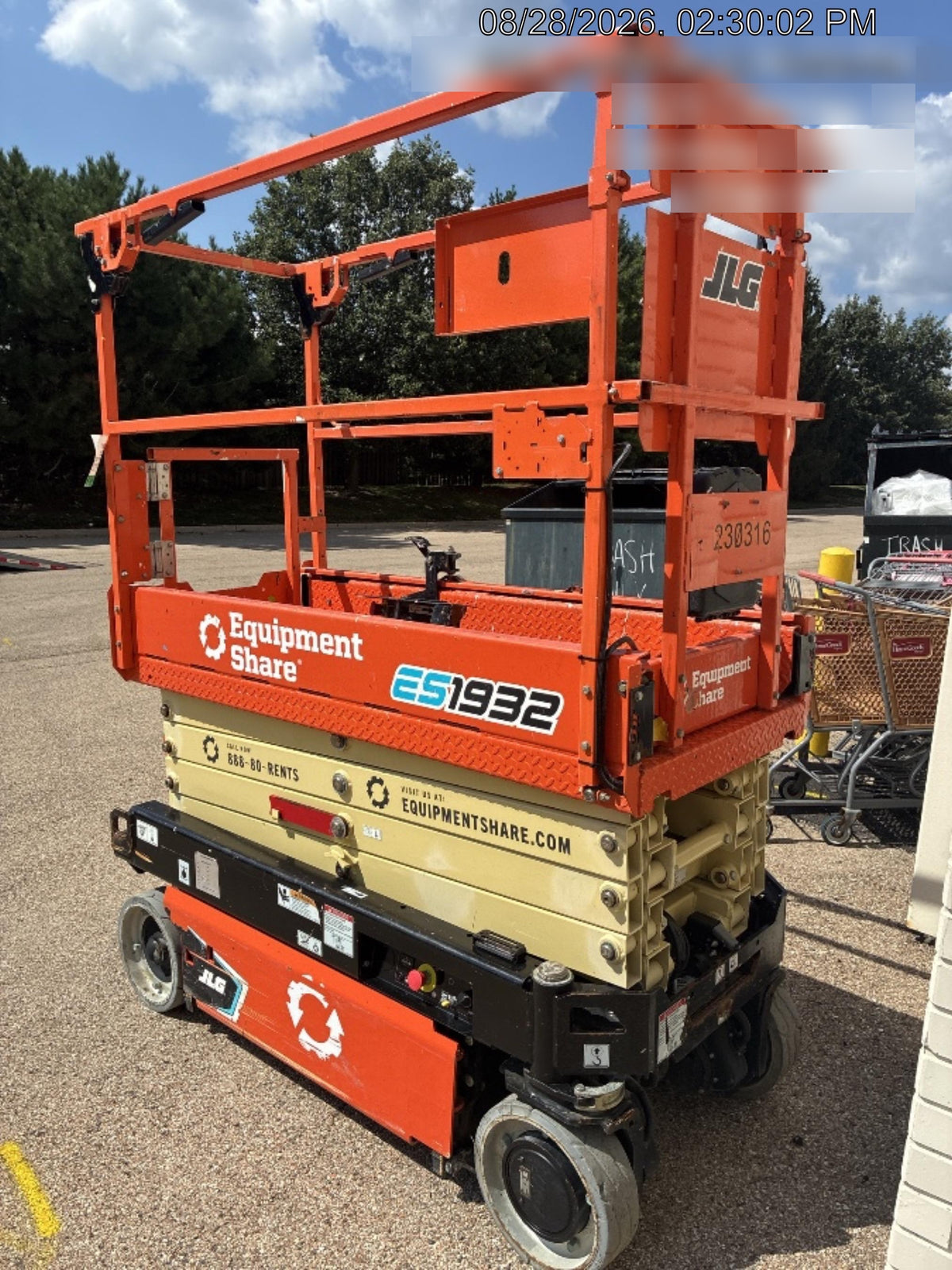 2022 JLG ES1932