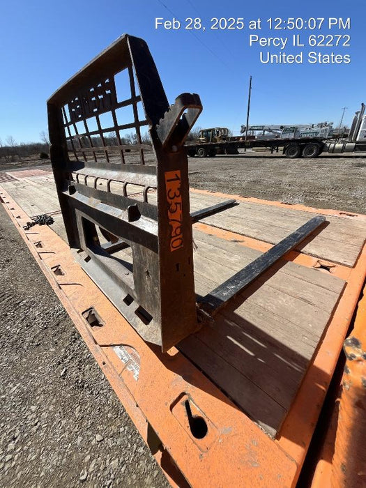 2021 PALADIN 48" Pallet Forks - Paladin