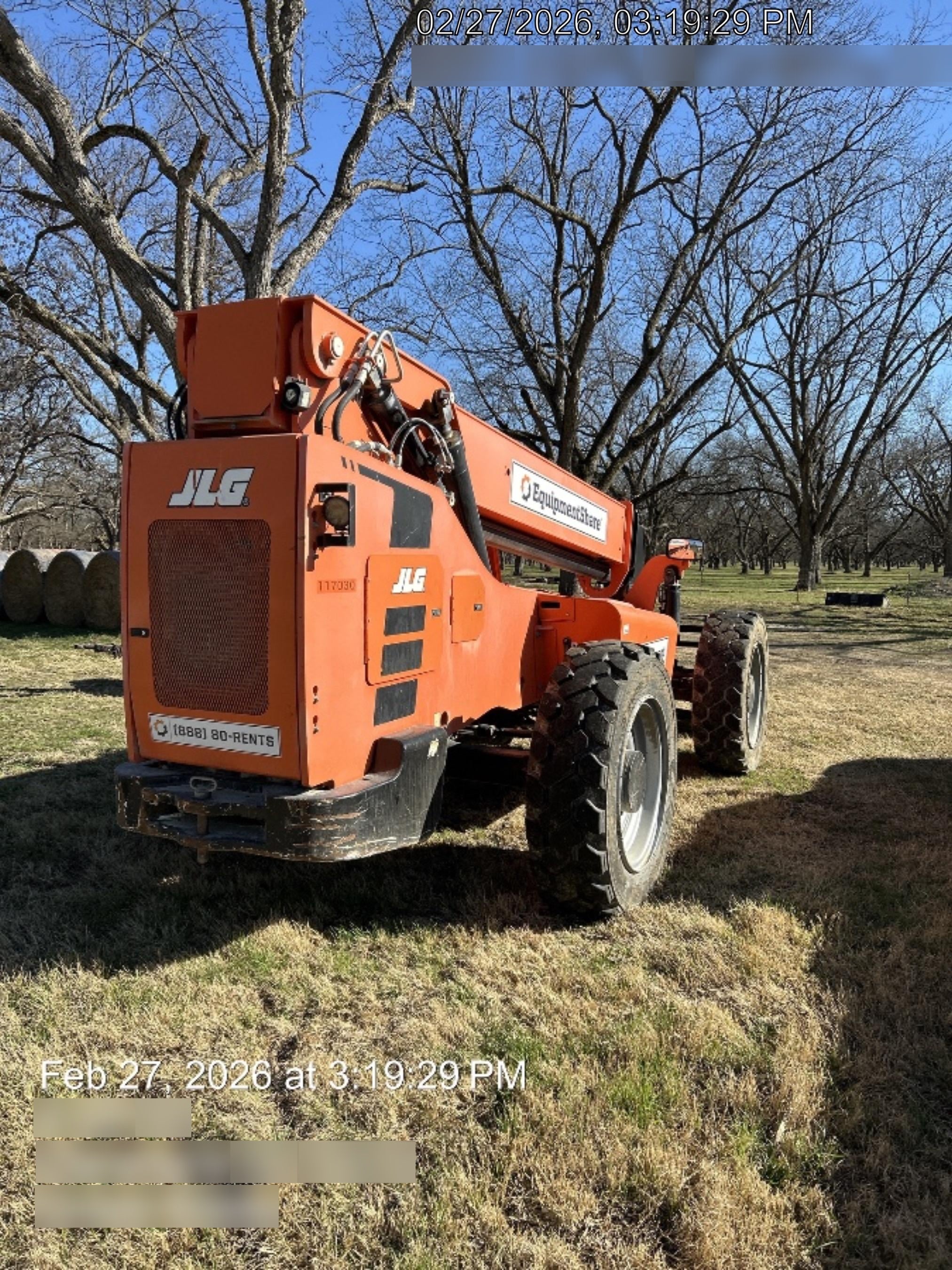 2020 SKYTRAK 8042