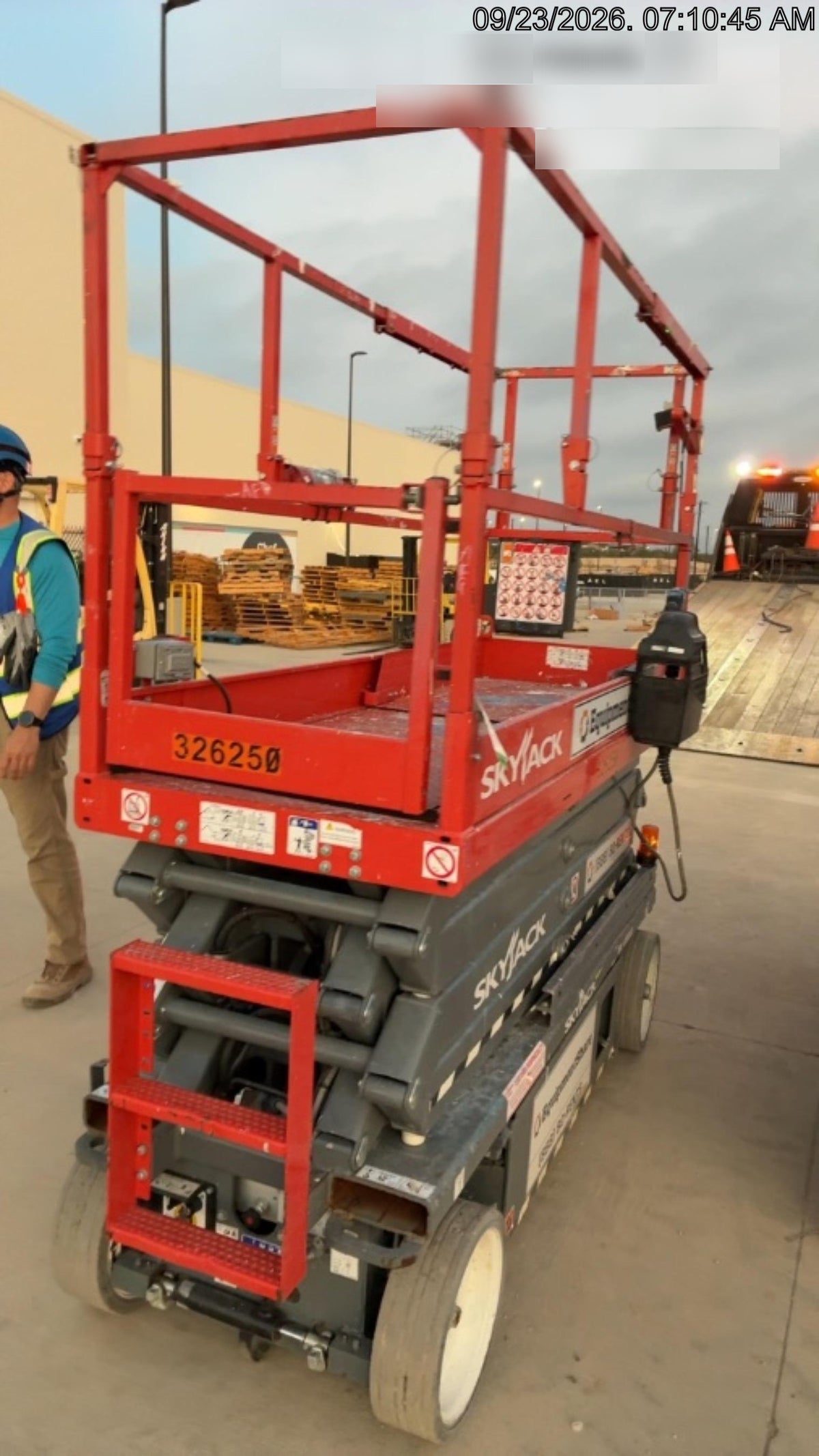 2023 SKYJACK SJ3226