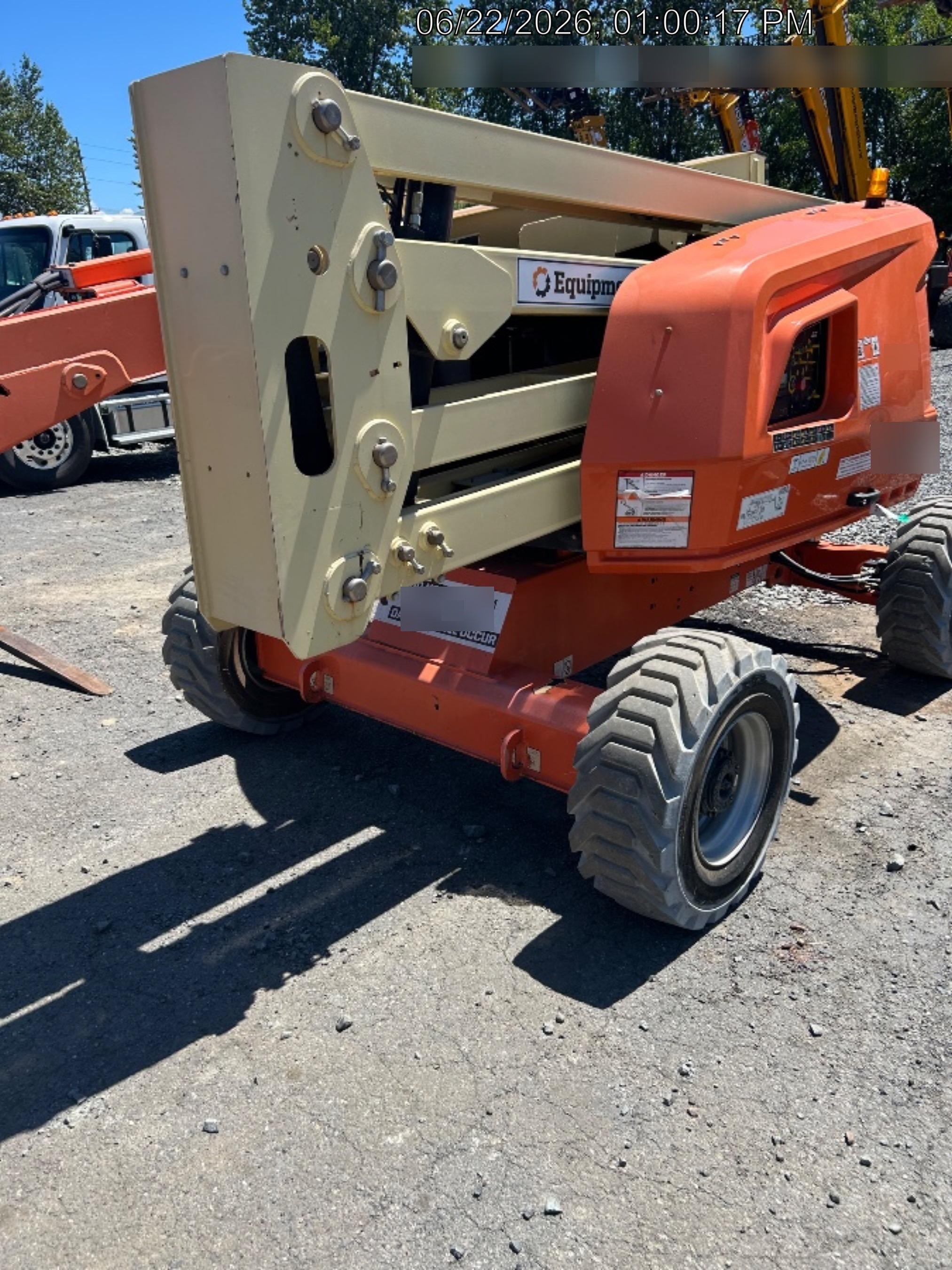 2019 JLG 450AJ