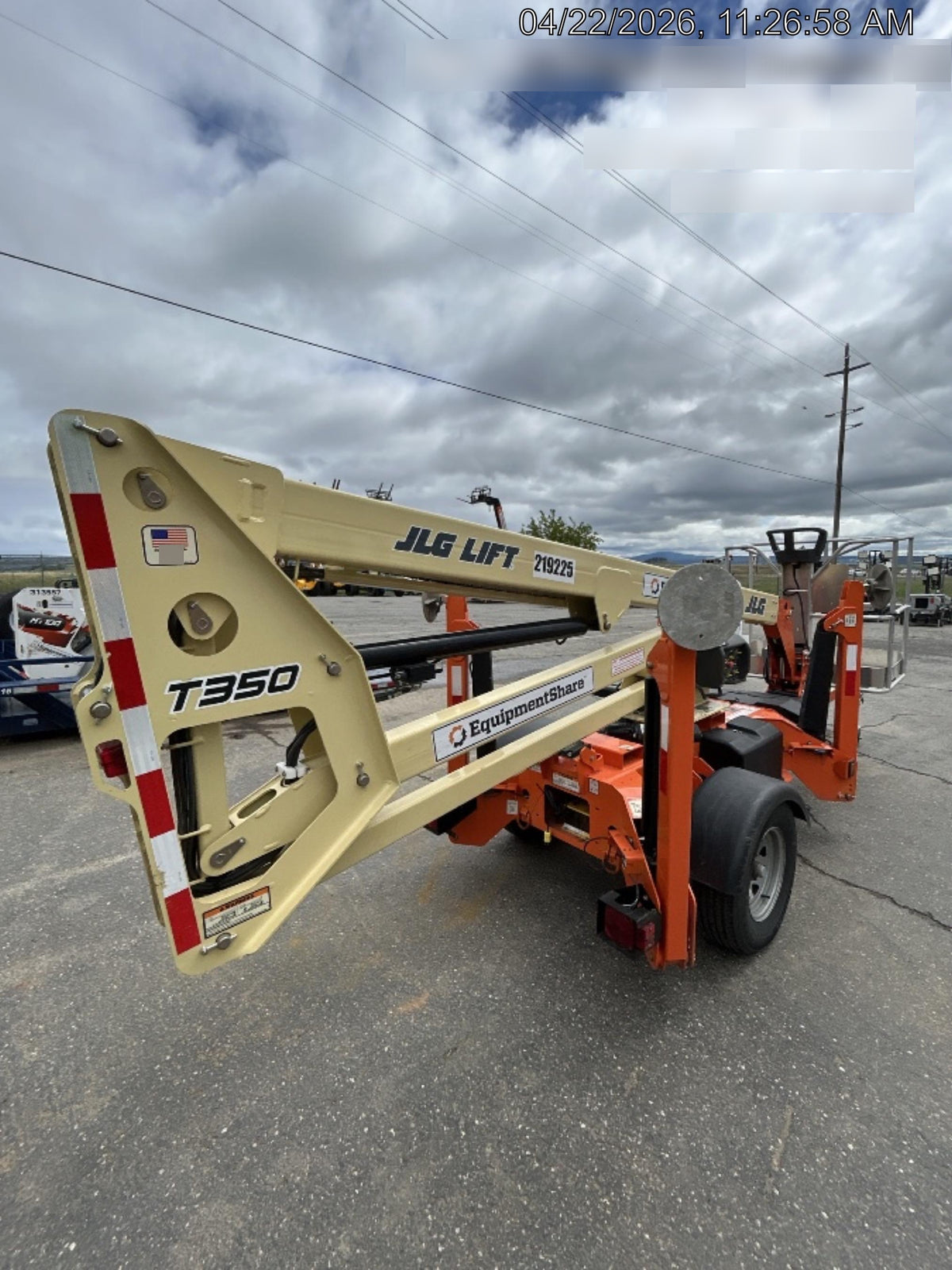 2022 JLG T350