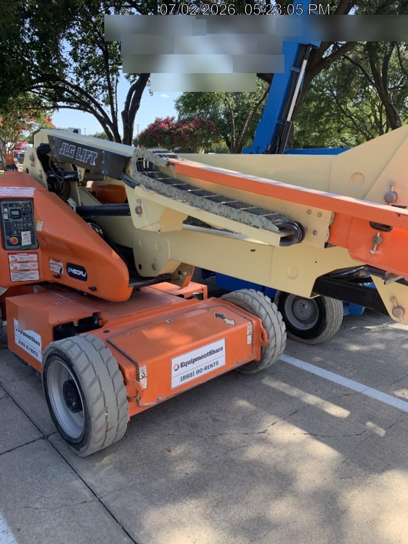 2021 JLG E450AJ