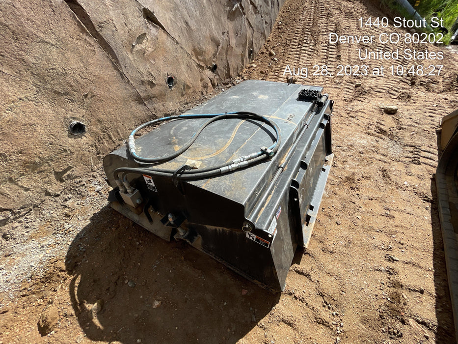 2021 PALADIN Sweepster SB72