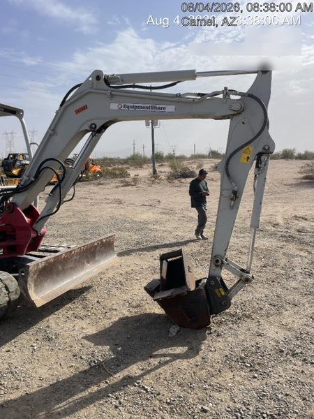 2021 TAKEUCHI TB250-2