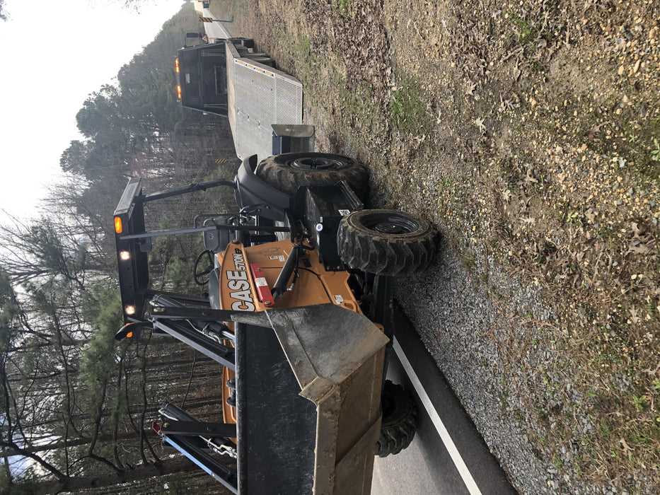 2019 Case 570N EP Canopy, 4WD, GP Front Bucket, Dual Tilt Cylinder, 84" Box Blade w/ Scarifier, Wheel Weights, Beacon