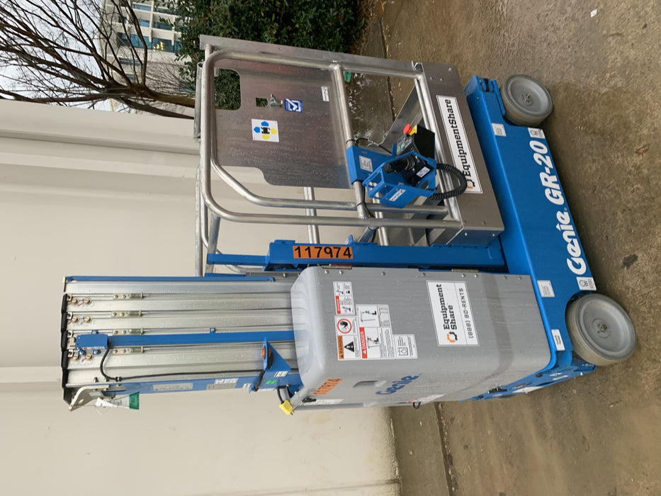 2020 GENIE GR-20