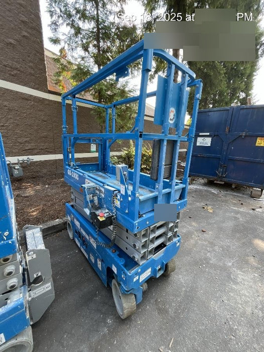 2020 Genie GS-1930 Solid Non Marking Tires, Beacon, Folding rails with half height swing gate, 800W Inverter