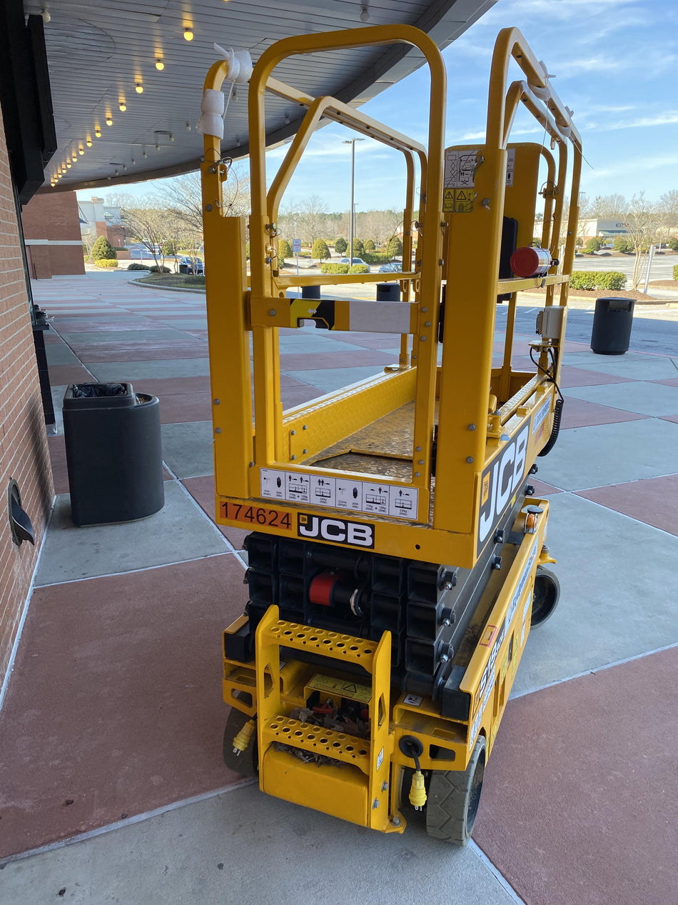 2021 JCB S1930E