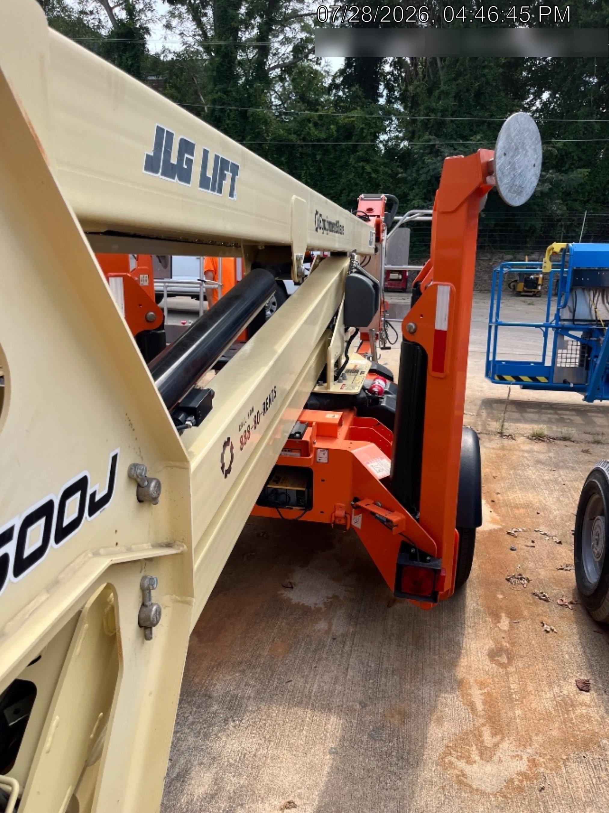 2023 JLG T500J